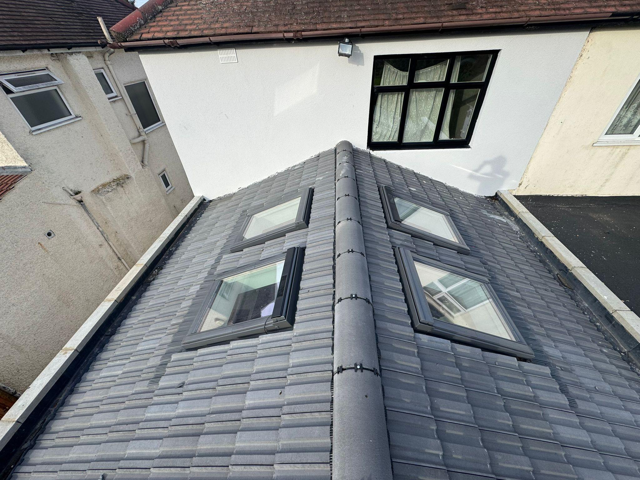 New Roofs & Construction service thumbnail 3